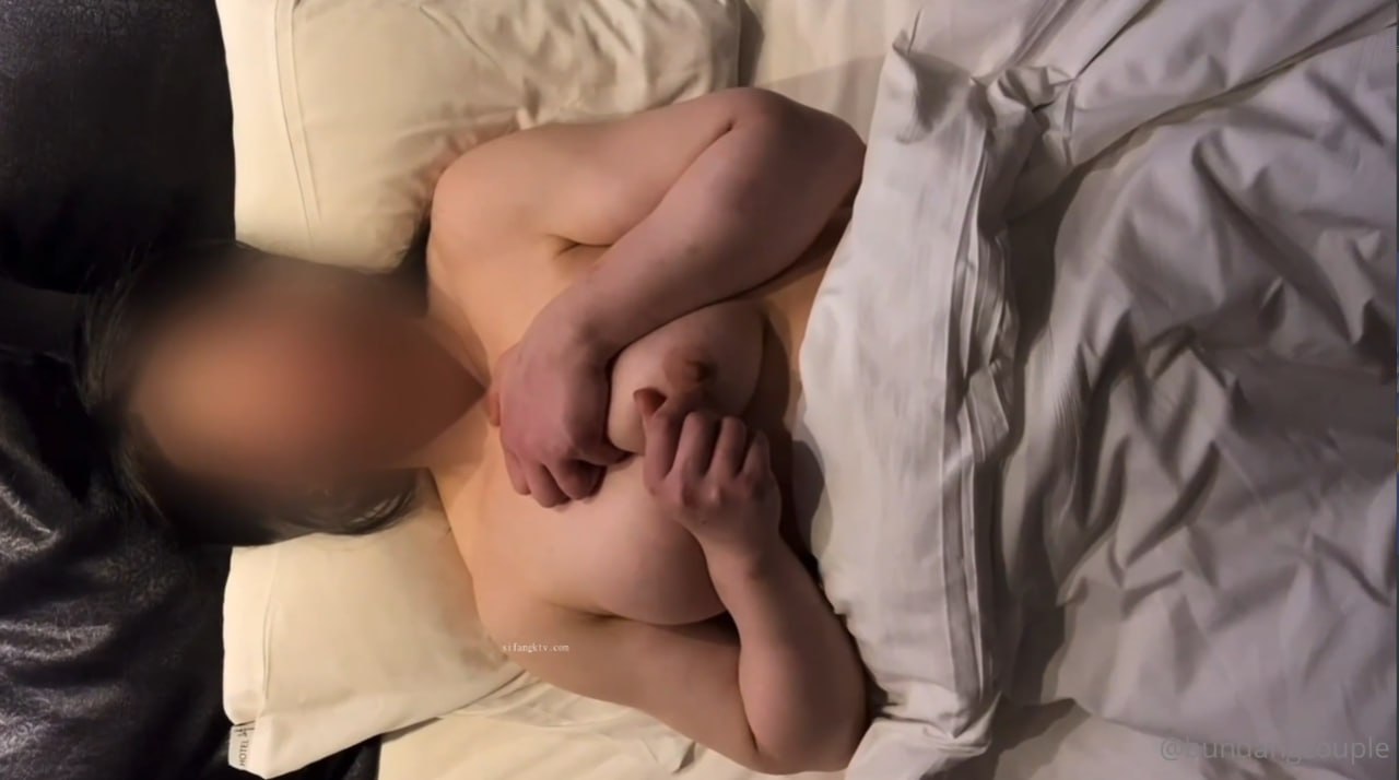 MRHP-015-C 家事代行サービスで来た色白デカ尻妻の誘惑に我慢できずチ●ポを見せつけたら発情してしまい、そ